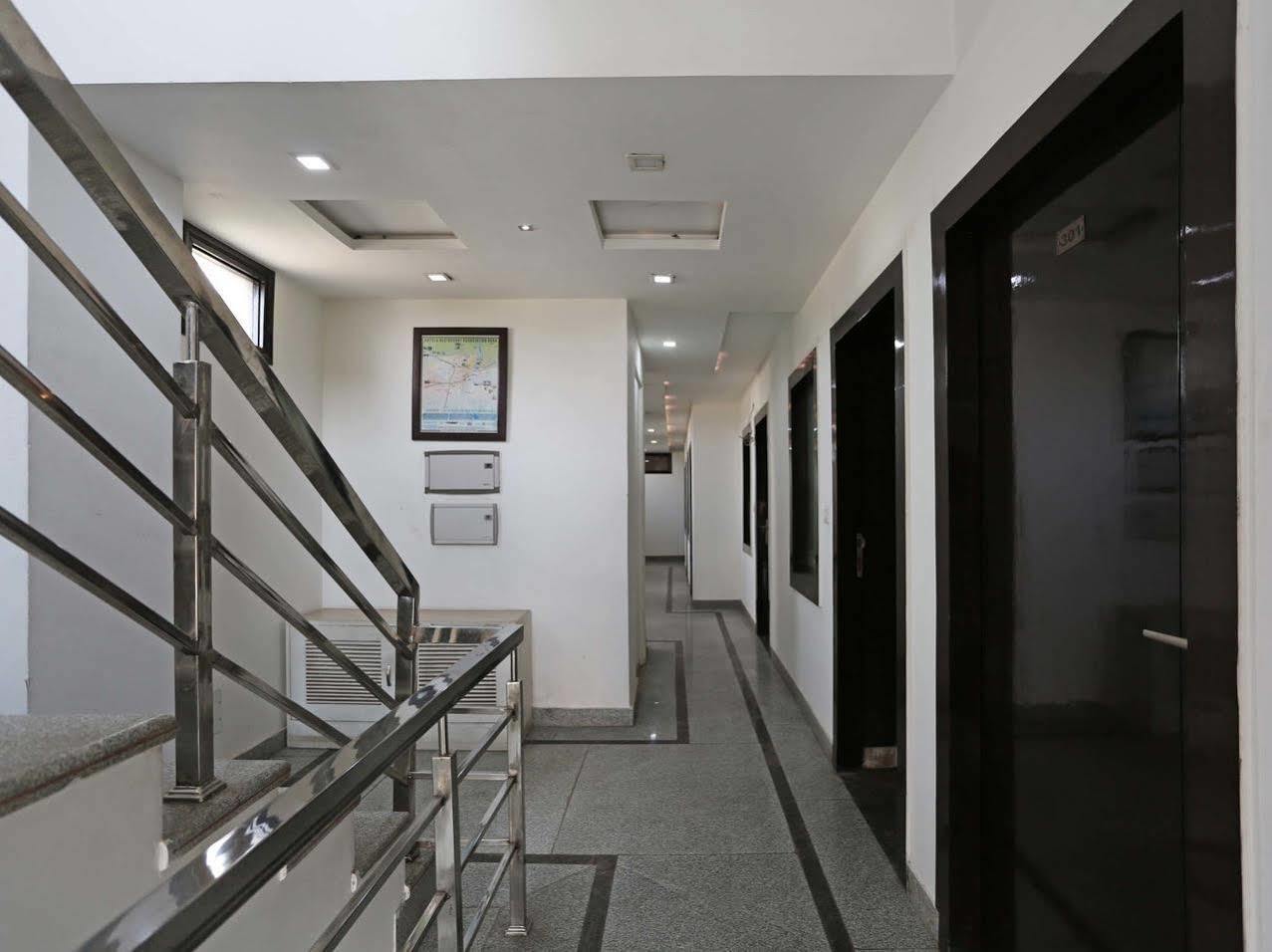 Hotel Laxman Resort By The Golden Taj Group &Hotels Agra  Exteriér fotografie